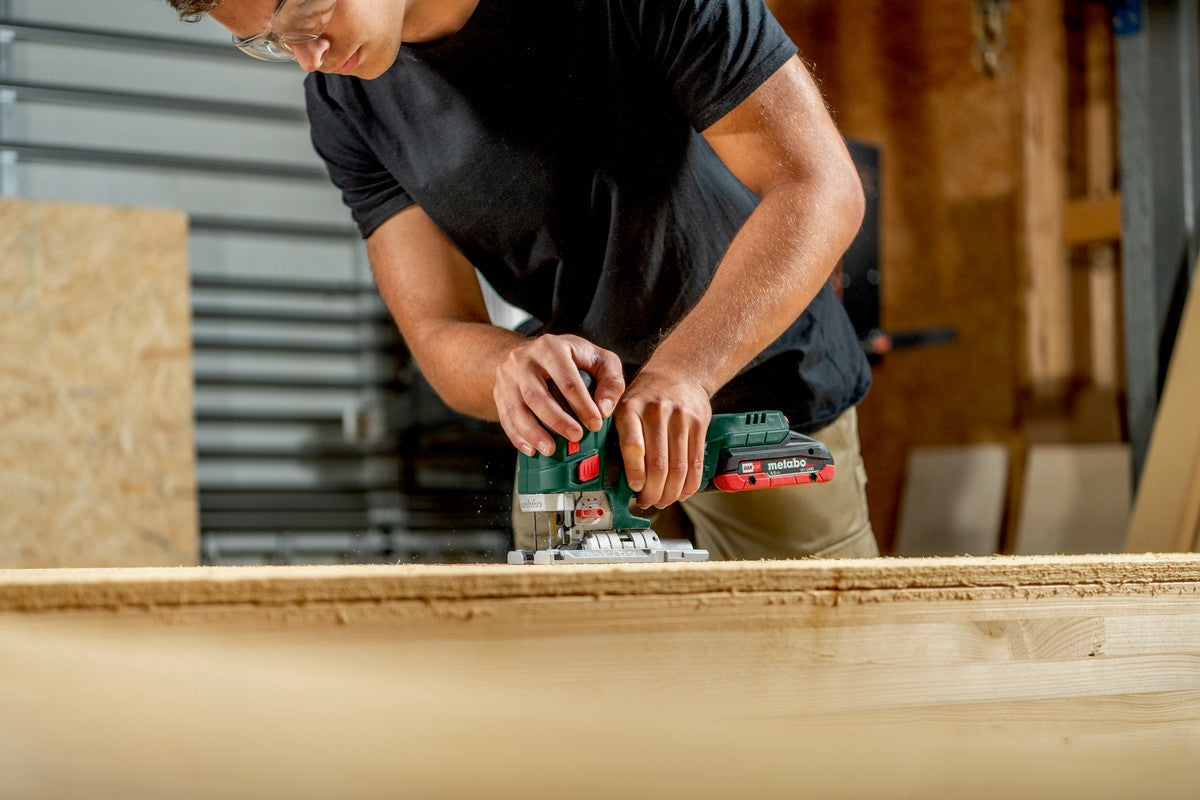 Metabo Stichsäge STA 18 LTX 150 BL – 18 V (CAS) – Schnellwechsel – Einschneidetiefe 150 mm – Solo