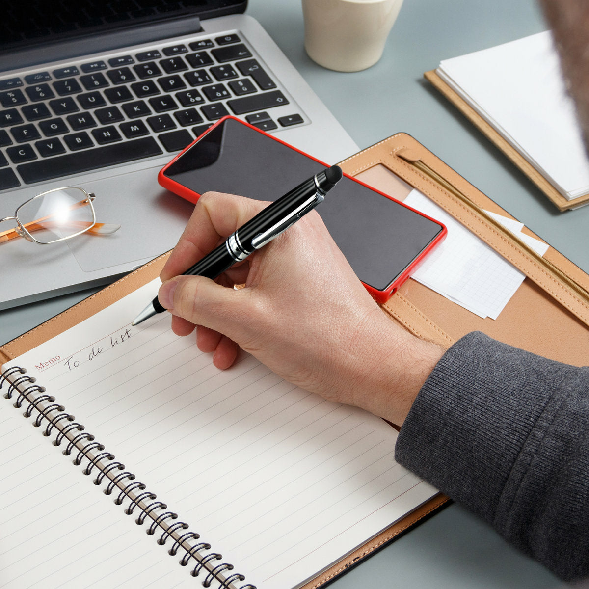 4smarts Eingabestift für Smartphone und Tablet – 2-in-1, mit Clip – Silber