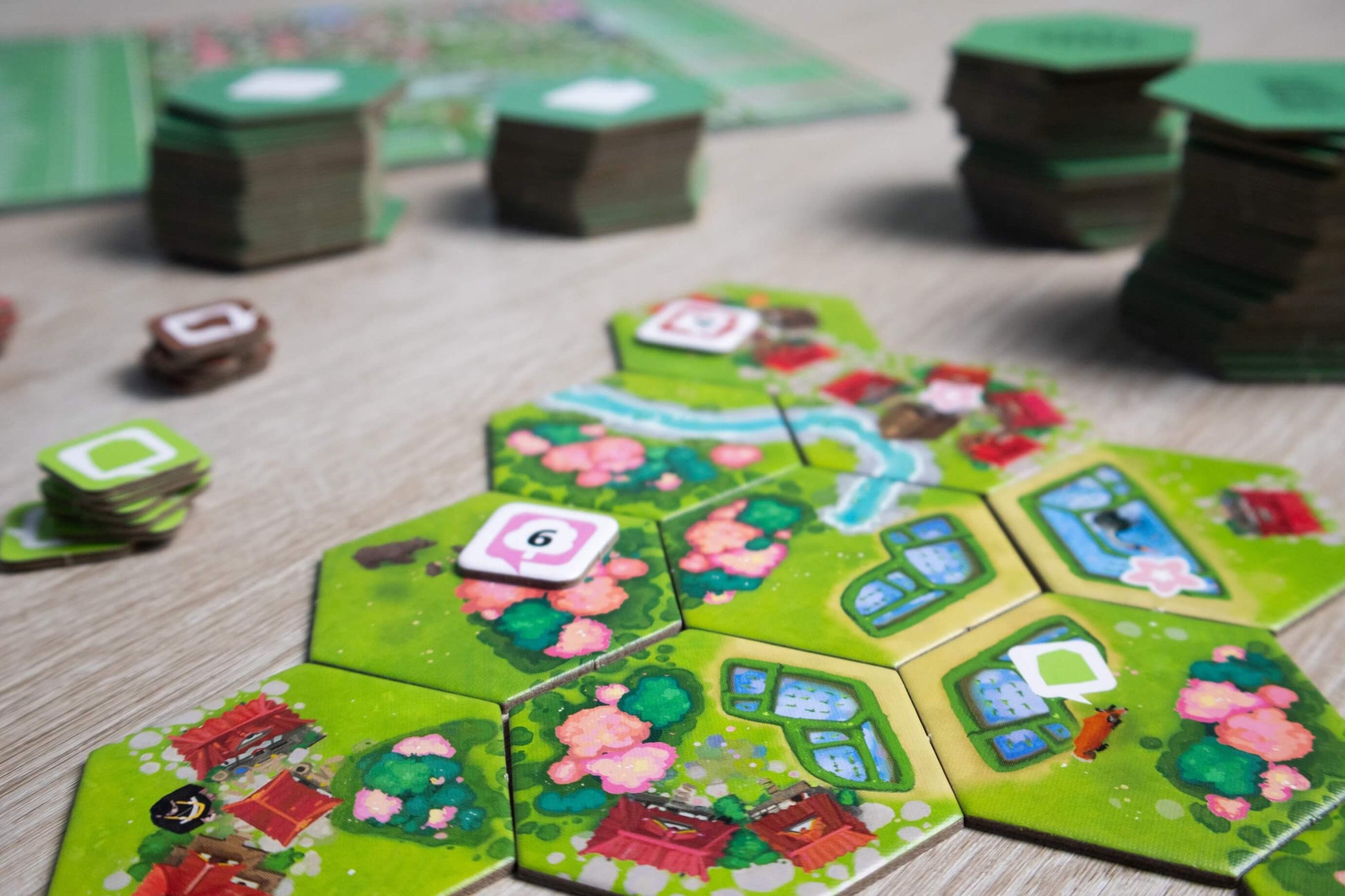 Pegasus Dorfromantik Sakura Brettspiel, 1–6 Spieler, ab 10 J., 30 Min., DE