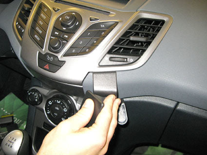 Brodit ProClip – Auto-Halterung – für Ford Fiesta (2009–2017) – Schwarz