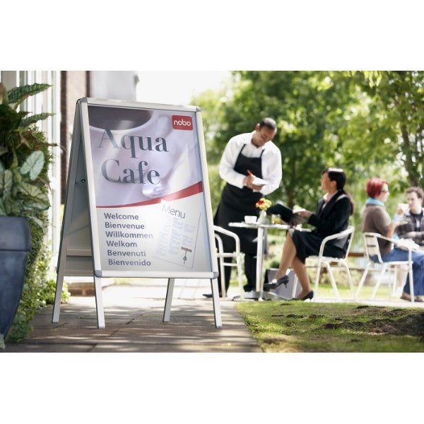 Nobo Plakatständer – Silber, Aluminium/Stahl, 700 × 75 × 1000 mm