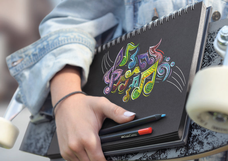 Faber-Castell Buntstifte Black Edition – 12 Farben, im Kartonetui, Ø 3 mm, dreikantig, FSC