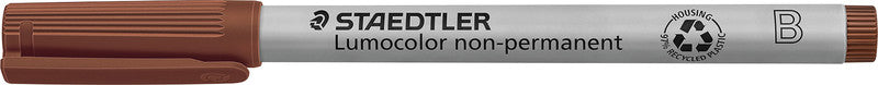 Staedtler Non-Permanent-Marker Lumocolor – breite Keilspitze 1-2,5 mm – braun – nachfüllbar