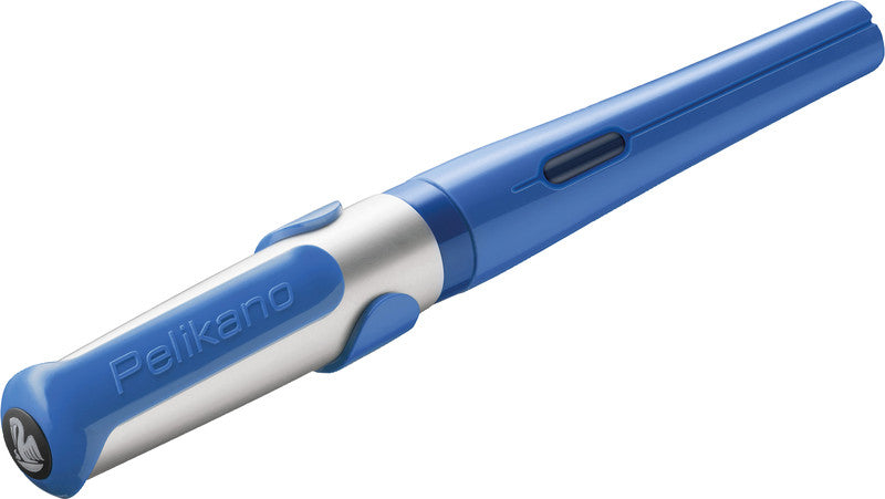 Pelikano – Federspitze M – für Rechtshänder – Blau – Patronen