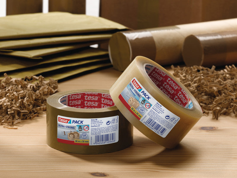 TESA Verpackungsband PVC Ultra Stark – Permanent, Glatt, Kunststoff, 30 mm × 66 m, Braun, Kern Ø 76 mm