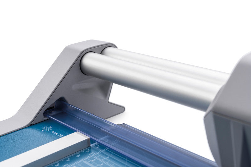Dahle Roll- und Schnitt-Schneidemaschine 550 Generation 3 – 360 mm, bis A4, 20 Blatt