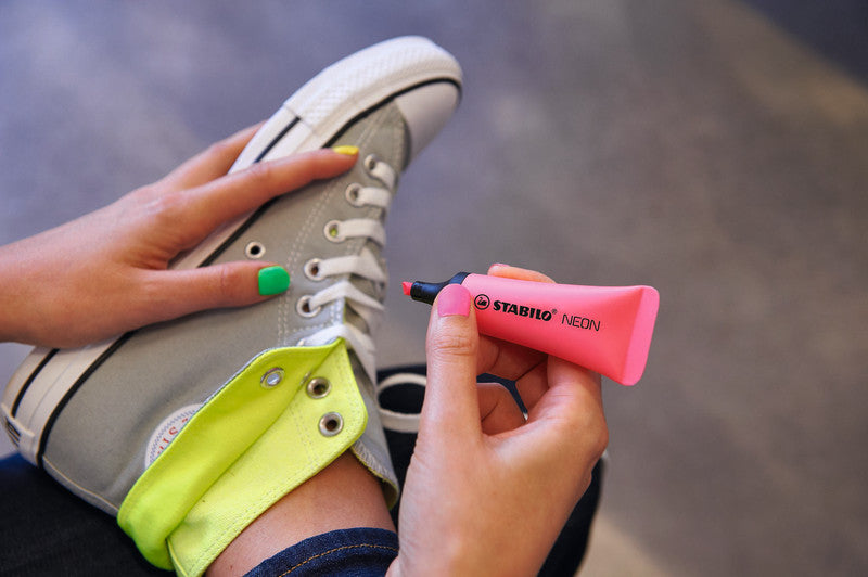 STABILO Textmarker Magenta – Keilspitze, 2–5 mm