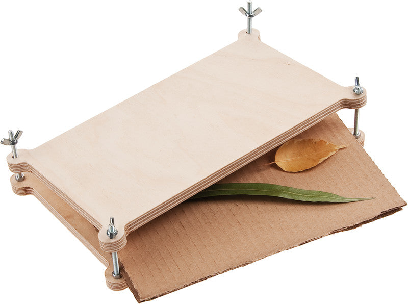 Blumenpresse, 23 × 13 × 5,5 cm, Birke