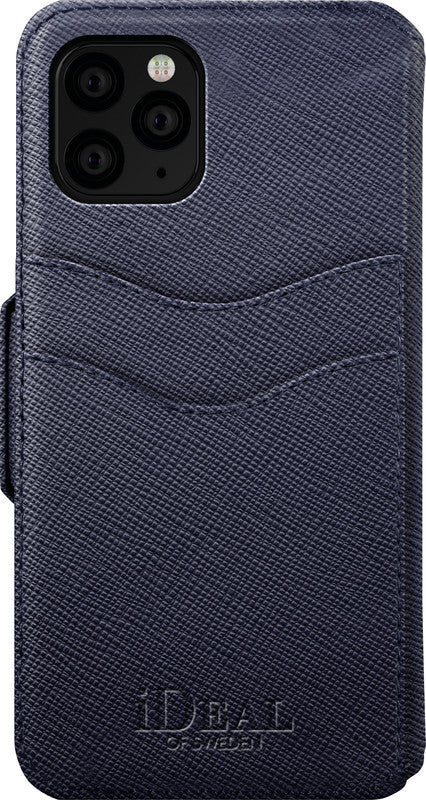 Ideal of Sweden – Booklet-Hülle Saffiano Navy – für Apple iPhone 11 Pro – mit Kartenfach, Magnetverschluss