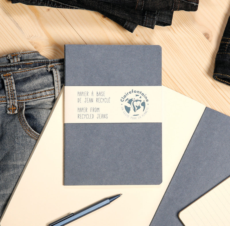 Clairefontaine Notizheft A4, liniert, Fadenheftung, 96 Seiten, 90 g/m² – Jeans