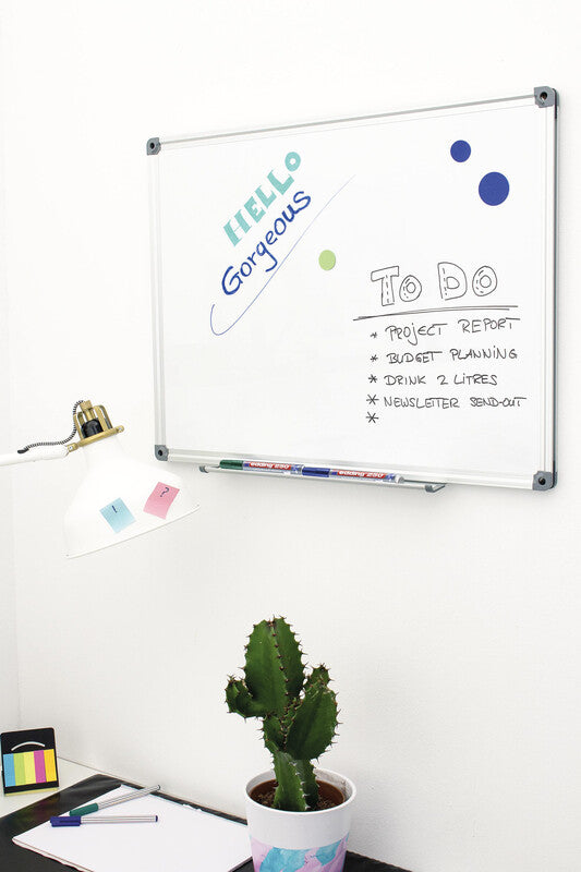 Edding Whiteboard-Marker 250 – Rundspitze 1,5-3 mm – Grün – Trocken abwischbar