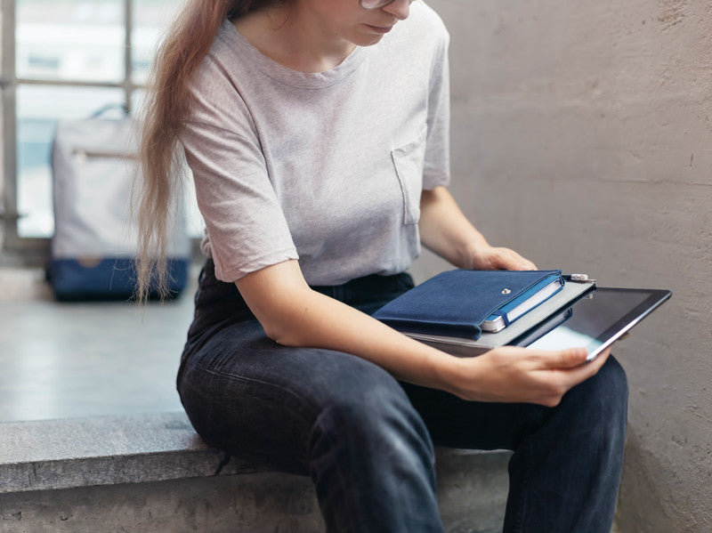 Biella Notebook-Schutzhülle – für Tablets bis 9,7", Stoßschutz, Persenning, Grau