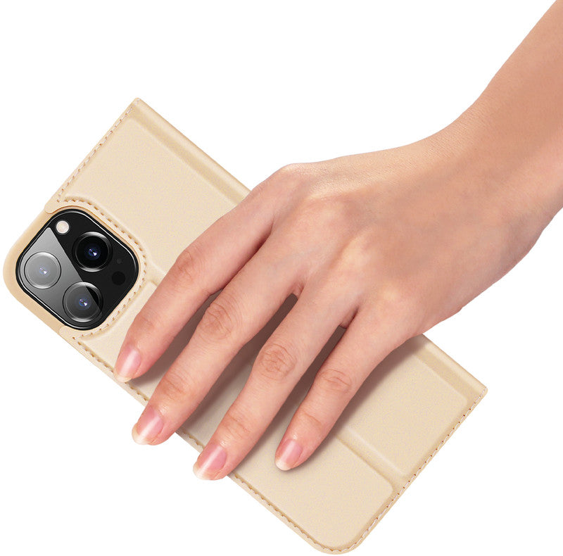 Dux Ducis Booklet-Hülle – für Apple iPhone 13 Pro – gold – Kunstleder – mit Kartenfach, Magnetverschluss