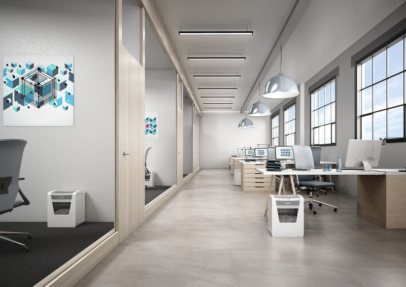 Leitz IQ Office – Aktenvernichter, DIN P-4, Partikelschnitt 4 × 40 mm, 15 Blatt, 23 l, A4