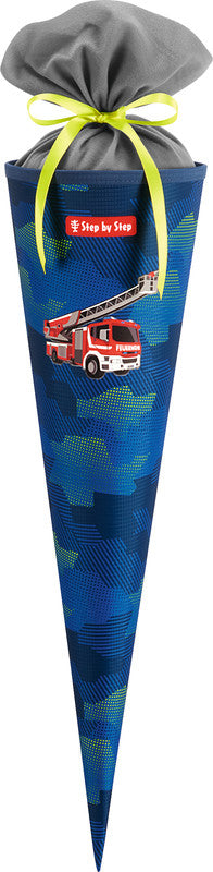 Step by Step Schultüte 70 cm × Ø 18 cm, 5 l – Motiv Fire Engine Brandon – Serie CLOUD – rPET