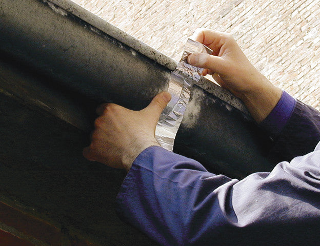 tesa Aluminiumband – 50 mm × 50 m, silber, stark