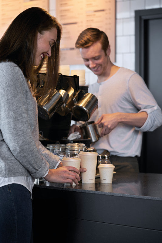 Duni Sweet Trinkbecher Bagasse (PLA-beschichtet) – 2,4 dl, beige, 50 Stück