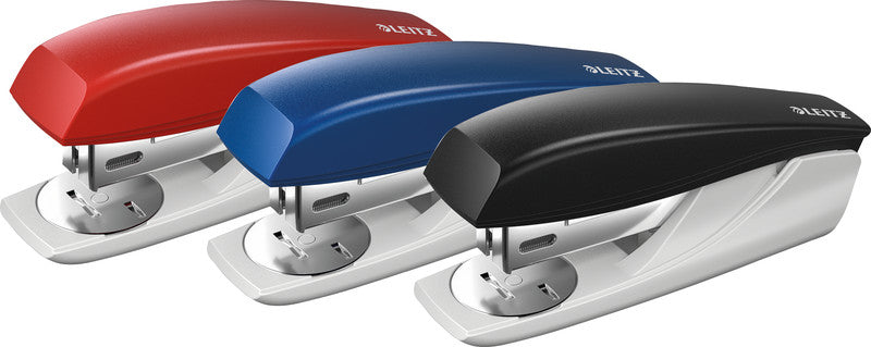 Leitz NeXXt 5501 – Hefter, 25 Blatt, für 24/6, 26/6, Integrierter Heftklammernentferner, Einlegetiefe 35 mm, Rot
