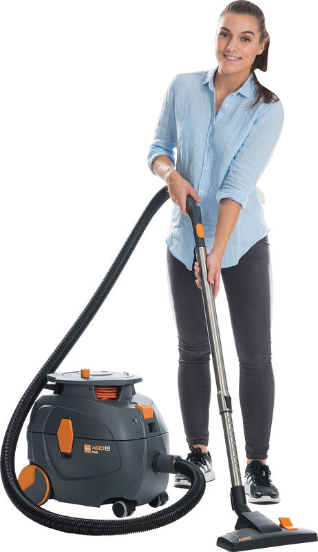 Taski Staubsauger Aero 8 PLUS – 585 W, 13 l, Netzbetrieb, Schlauch 2,2 m