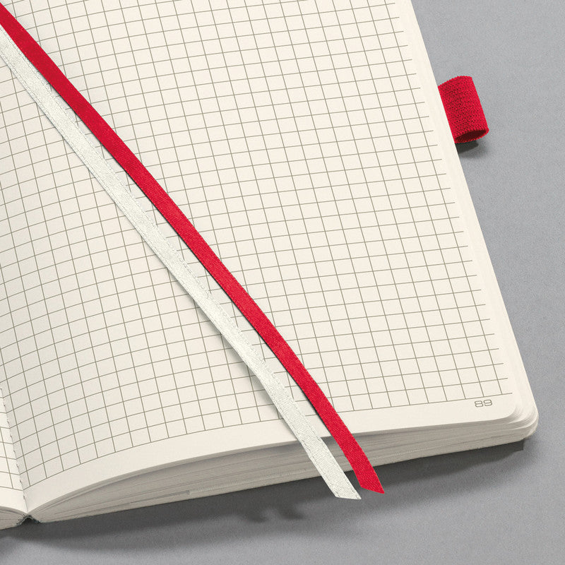 Sigel Notizbuch A4, kariert, Fadenheftung, Softcover, 194 Seiten, 80 g/m² – rot