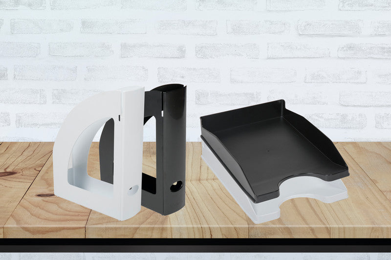 Q-Connect Stehsammler – für A4/C4, mit Griffloch, 80 × 320 × 250 mm, schwarz, Kunststoff