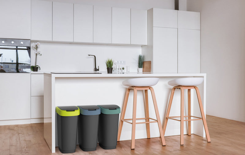 Rotho Abfallcontainer – 10 l – mit Deckel – Kunststoff, Horizon Blau – B × H × T 181 × 330 × 248 mm
