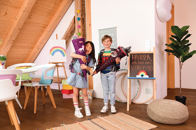 Step by Step Schultüte 70 cm × Ø 18 cm, 5 l – Motiv Dreamy Unicorn Nuala – Serie GIANT – rPET