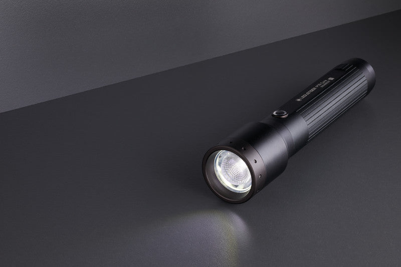 Ledlenser P7R Core Akku-Taschenlampe – 300 m Reichweite, IP68
