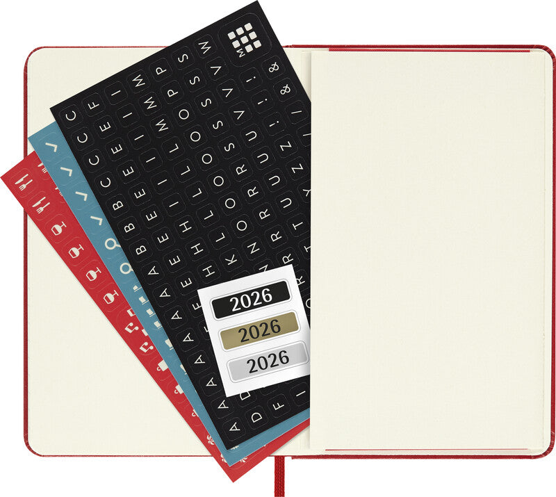 Moleskine Agenda – 1 Tag pro Seite, gebunden, 9 × 14 cm, 2026, 1-Stunden-Takt, Englisch, Scharlachrot, FSC