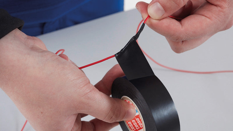 tesa Vinylband tesaflex – 50 mm × 33 m, schwarz