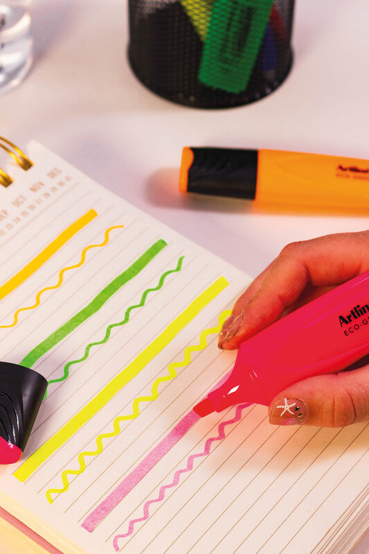 Artline EK690 Eco-Green Textmarker Pink – Keilspitze, 1–4 mm