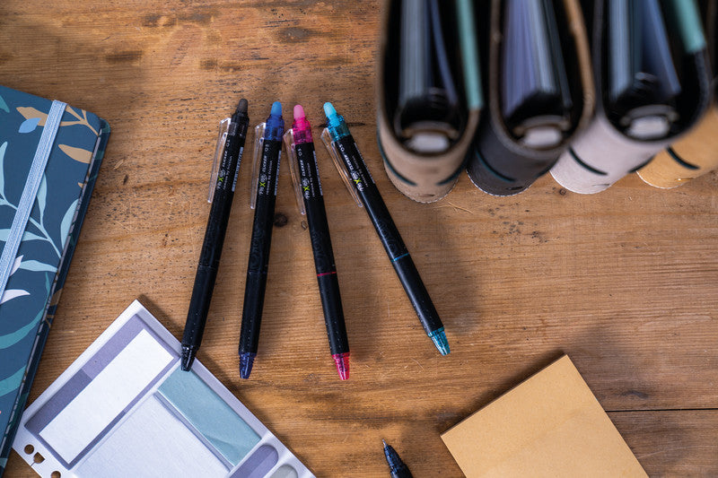 Pilot FriXion Point Clicker – radierbarer Tintenroller, 0,25 mm, blau, für Linkshänder