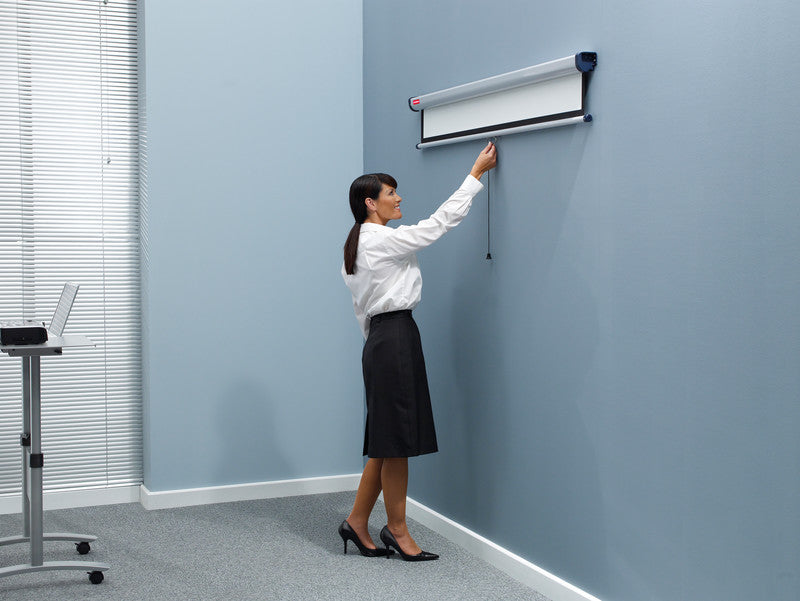 Nobo Rollo-Leinwand – 4:3, 175 × 132,5 cm, weiss