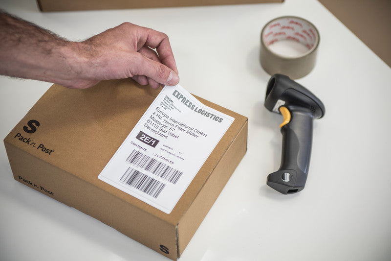 Brother QL-1100c – Etikettendrucker, Thermodirekt, USB, 300 dpi, 110 mm/s, für DK-Rollen bis 101,6 mm