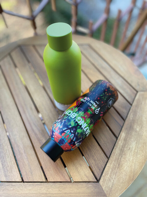 Youbottles Trinkflasche Dual – 5 dl – Edelstahl, isoliert, Schraubverschluss – Banksy Praying Boy